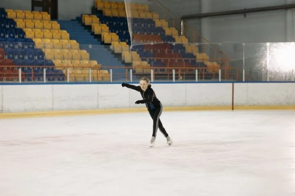 figure skating ice rink